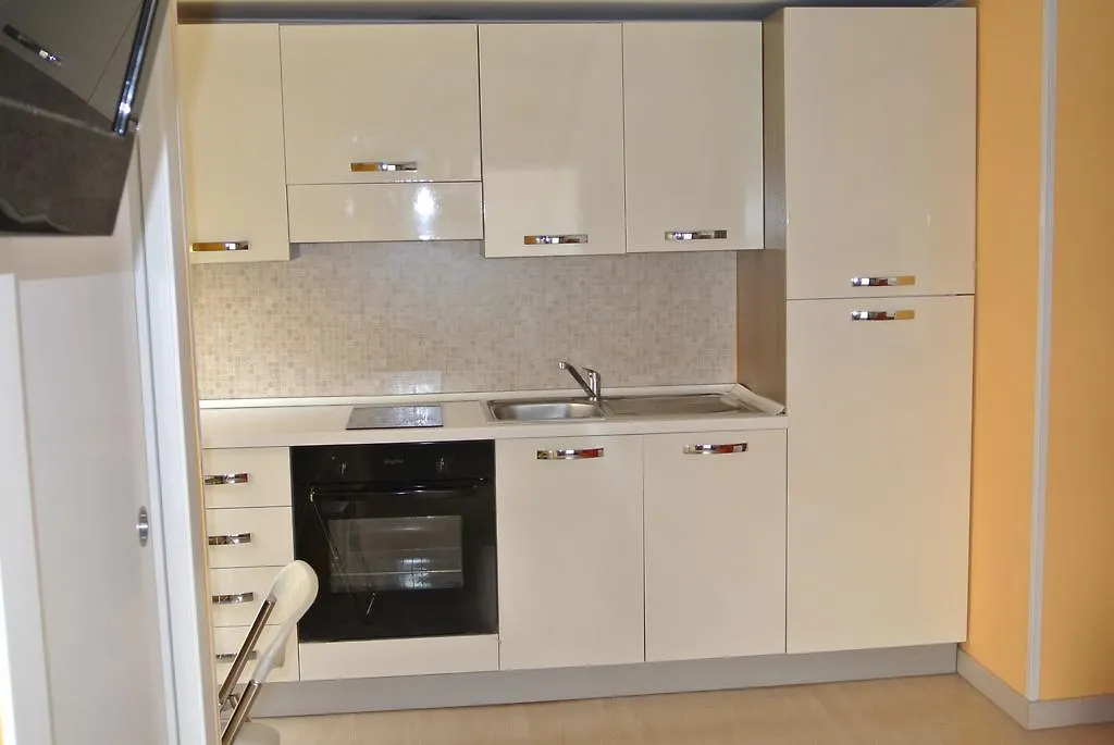 Monolocale Piave 4 Apartment Loano