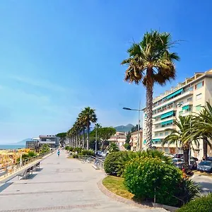 Lido Mazzini Hotel